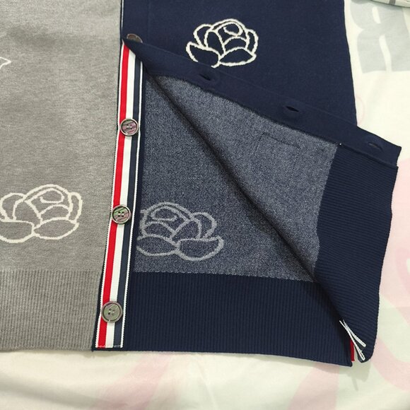 Thom Browne Four-Bar Intarsia Knitted Cardigan - Picture 6 of 7